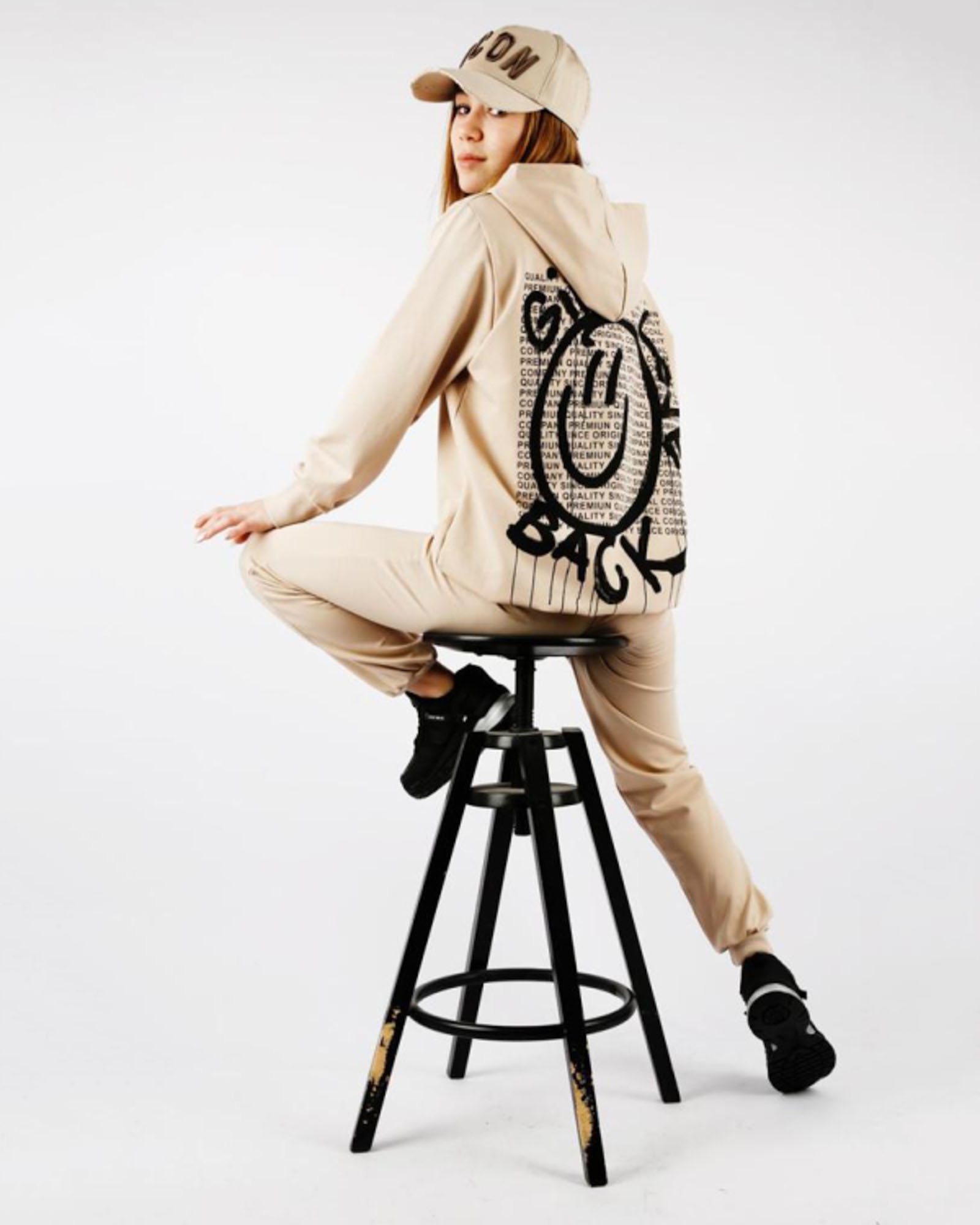 TETO 239 Костюм TETO 239 Костюм фото